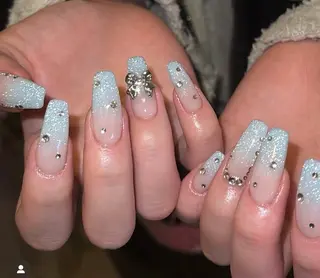 カラー AIN Nailのネイルデザイン