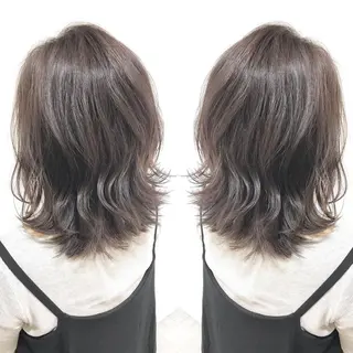 ミディアム カラー Miru by INCE HAIRのヘアスタイル
