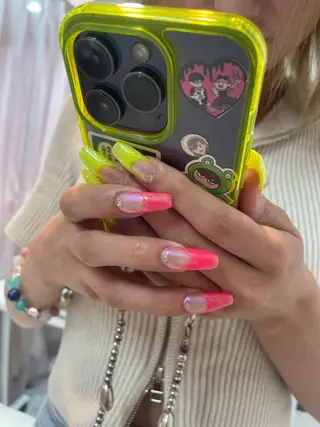 ネイル 束感まつ毛/ネイル/ LED♥KIRARAのマツエク・マツパデザイン