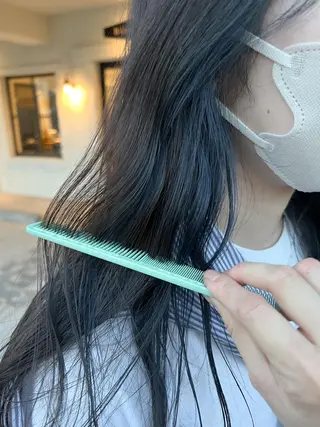 ロング カラー Riretto hair所属・松田 詩奈のヘアスタイル