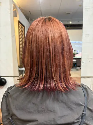 カラー @z（アットゼー） arisaのヘアスタイル