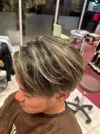 カラー メンズ 北條 一真のヘアスタイル