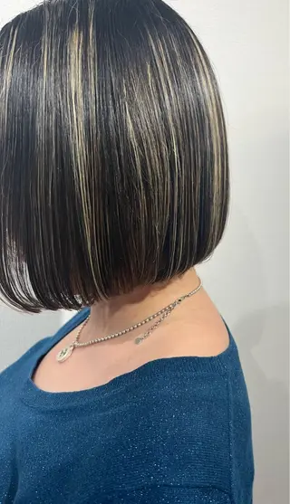 ショート 切っぱなし💇‍♀️ イヤリング🎨龍之介のヘアスタイル