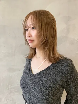 ミディアム カラー 藤原 怜央のヘアスタイル