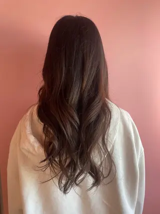 ヘアアレンジ 🍨デザインカラー/ ブリーチ”みさき🐇のヘアスタイル