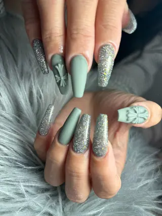 ネイル P. nailのネイルデザイン