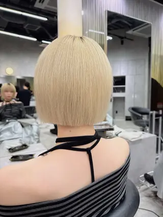 ショート youres hair恵比寿本店所属・縮毛矯正×レイヤー カット/飯田 輝のヘアスタイル