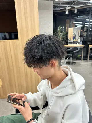 ショート パーマ メンズ 【パーマ率90%】 サエキカズマのヘアスタイル