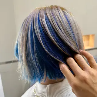 ショート カラー 惣木 菜穂のヘアスタイル