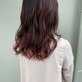 ロング カラー 岡村 玲奈のヘアスタイル