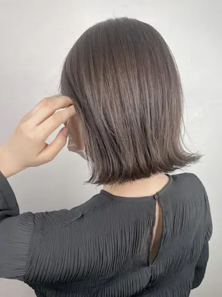 ミディアム _WHITE+ 南海難波店のヘアスタイル