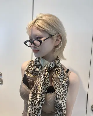 ショート モヅメ モモエのヘアスタイル