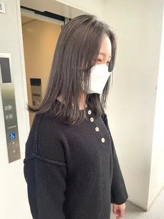 セミロング カラー ヘアアレンジ 🌷FUKA🌷 まろやかハイトーンのヘアスタイル