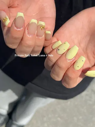 ネイル Luna e  Soleのネイルデザイン