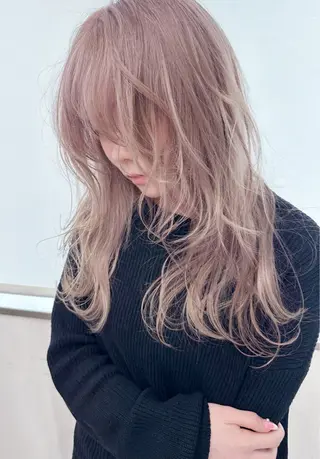 ロング カラー AiM エイム　韓国レイヤーのヘアスタイル