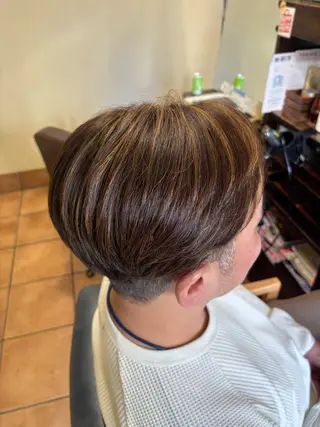ショート カラー つばた みゆ🦋のヘアスタイル