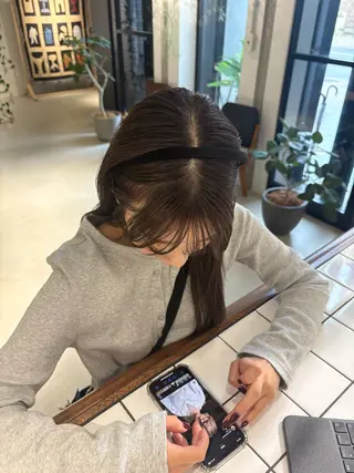 ロング カラー Yui⭐️ 透け感カラーのヘアスタイル