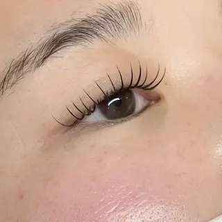 マツエク・マツパ suim renaの眉毛・アイブロウイメージ