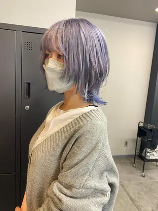 ミディアム maco 艶感ハイトーン🦋のヘアスタイル