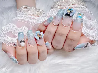 ネイル ✨Nailsalon Vi+✨のネイルデザイン