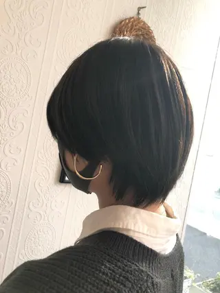 ショート カラー 🍀富久 永梨🧸のヘアスタイル