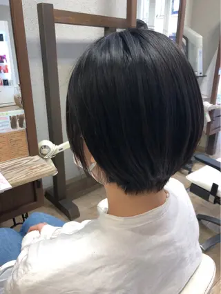カラー 吉元 結衣佳のヘアスタイル