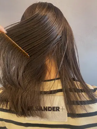 ミディアム カラー 砂原 ひよりのヘアスタイル