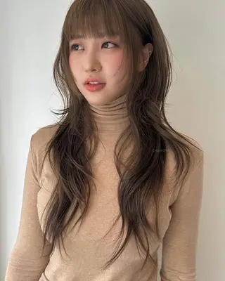 ロング パーマ ヘアアレンジ 愛されカラー🩷 はるなのヘアスタイル