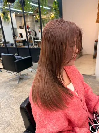 セミロング カラー 川口開世 short cutのヘアスタイル