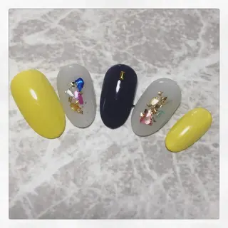 ネイル M miiのネイルデザイン