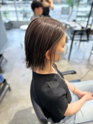 ミディアム 野原 ひかるのヘアスタイル