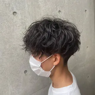 ショート パーマ メンズ 梅田茶屋町メンズ 専門美容師 山元一平のヘアスタイル