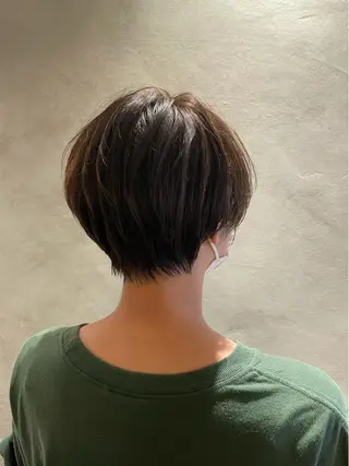 ショート カラー ベージュカラー🧸 伊藤なつみのヘアスタイル