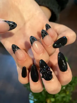 ネイル crystal ⭐︎ colorのネイルデザイン
