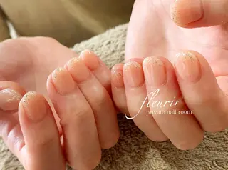 ネイル フルリール 【プライベートサロンのネイルデザイン