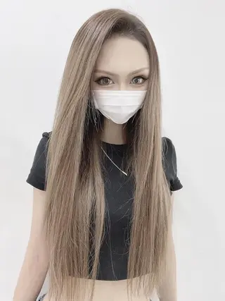 カラー ヘアアレンジ ロング LuciA エクステカラーのヘアスタイル