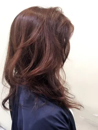 セミロング ロング カラー パーマ 韓国肌管理 ウプエステティックのエステ・リラクイメージ
