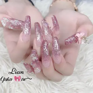 ネイル Lian Yulilianのネイルデザイン