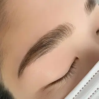 アイブロウ 木下 綾のマツエク・マツパデザイン