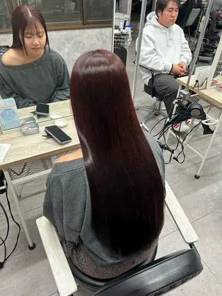 ロング カラー 暖色カラー🪷 オタク美容師🎶のヘアスタイル
