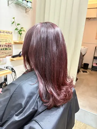 ロング カラー One And Only所属・磯部 優雅のヘアスタイル