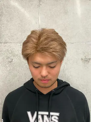 カラー MIRYI ricoのヘアスタイル