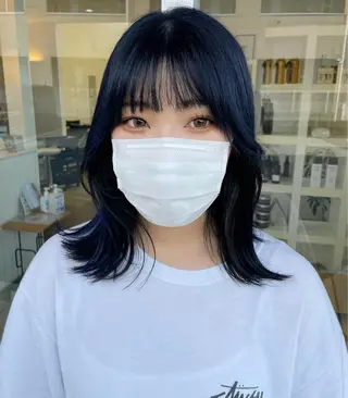 ミディアム カラー mir MIYUのヘアスタイル