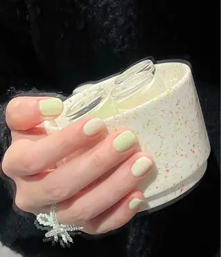 カラー  Nail 秋(アキ)のネイルデザイン