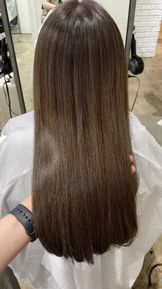 ロング 💫カットはなんでも 得意です✂️のヘアスタイル