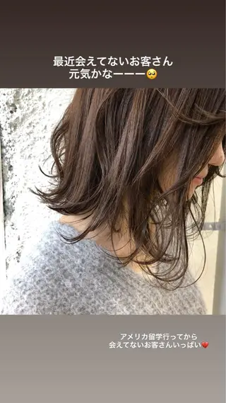 ショート カラー せこぐち まいのヘアスタイル