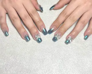 ネイル ネイリスト ハンのネイルデザイン