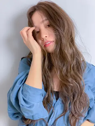 ロング カラー パーマ 篠塚 純のヘアスタイル