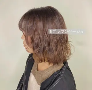 ショート カラー 川上 麻梨阿のヘアスタイル
