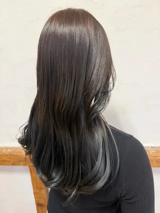 ロング 木村 彩花のヘアスタイル